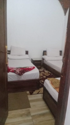 <br />
<b>Deprecated</b>:  htmlspecialchars(): Passing null to parameter #1 ($string) of type string is deprecated in <b>/home/u272898465/domains/web-wize.fr/public_html/isis-services/templates/galerie.php</b> on line <b>161</b><br />
