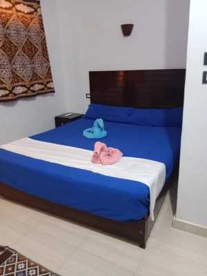 <br />
<b>Deprecated</b>:  htmlspecialchars(): Passing null to parameter #1 ($string) of type string is deprecated in <b>/home/u272898465/domains/web-wize.fr/public_html/isis-services/templates/galerie.php</b> on line <b>161</b><br />
